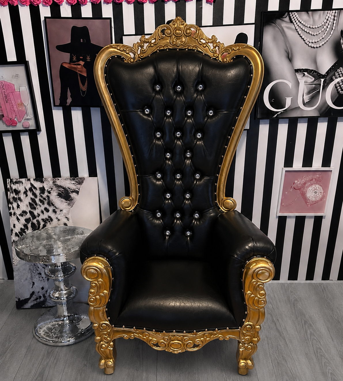 Royal Majesty Luxury Throne Chair Rental